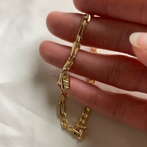 NEW Vanessa Mooney gold figaro layering stacking chain bracelet gold